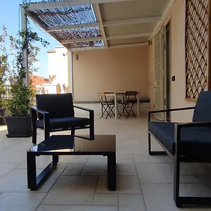 Apartment Just Here - La Terrazza, Bari